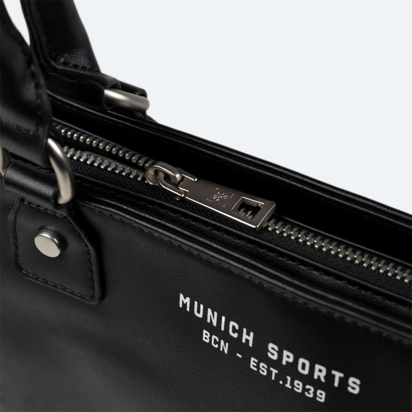 Munich 7113297 Court Shopper Black
