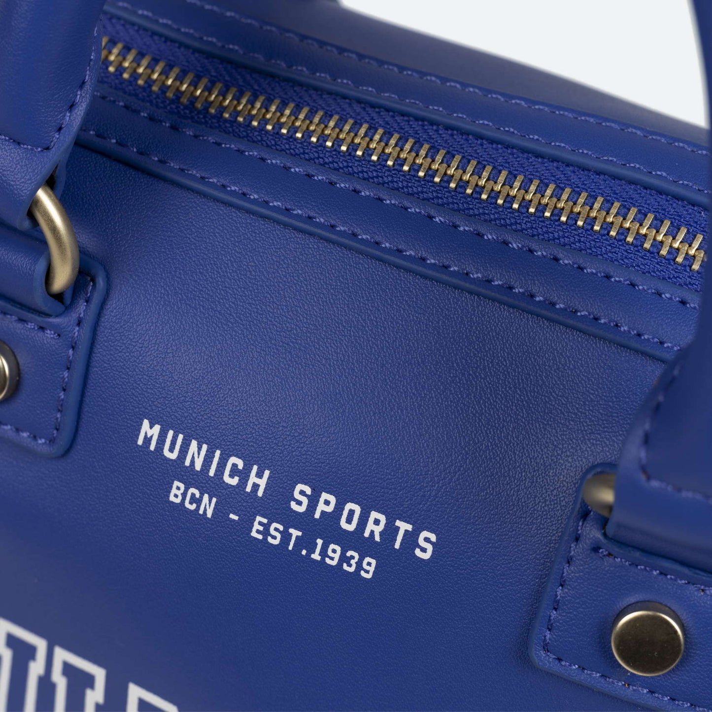 Munich 7113310 Court Crossbody Barrel Blue