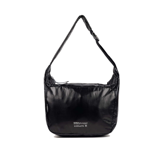 Munich Deep Recycled Hobo Black 7113590