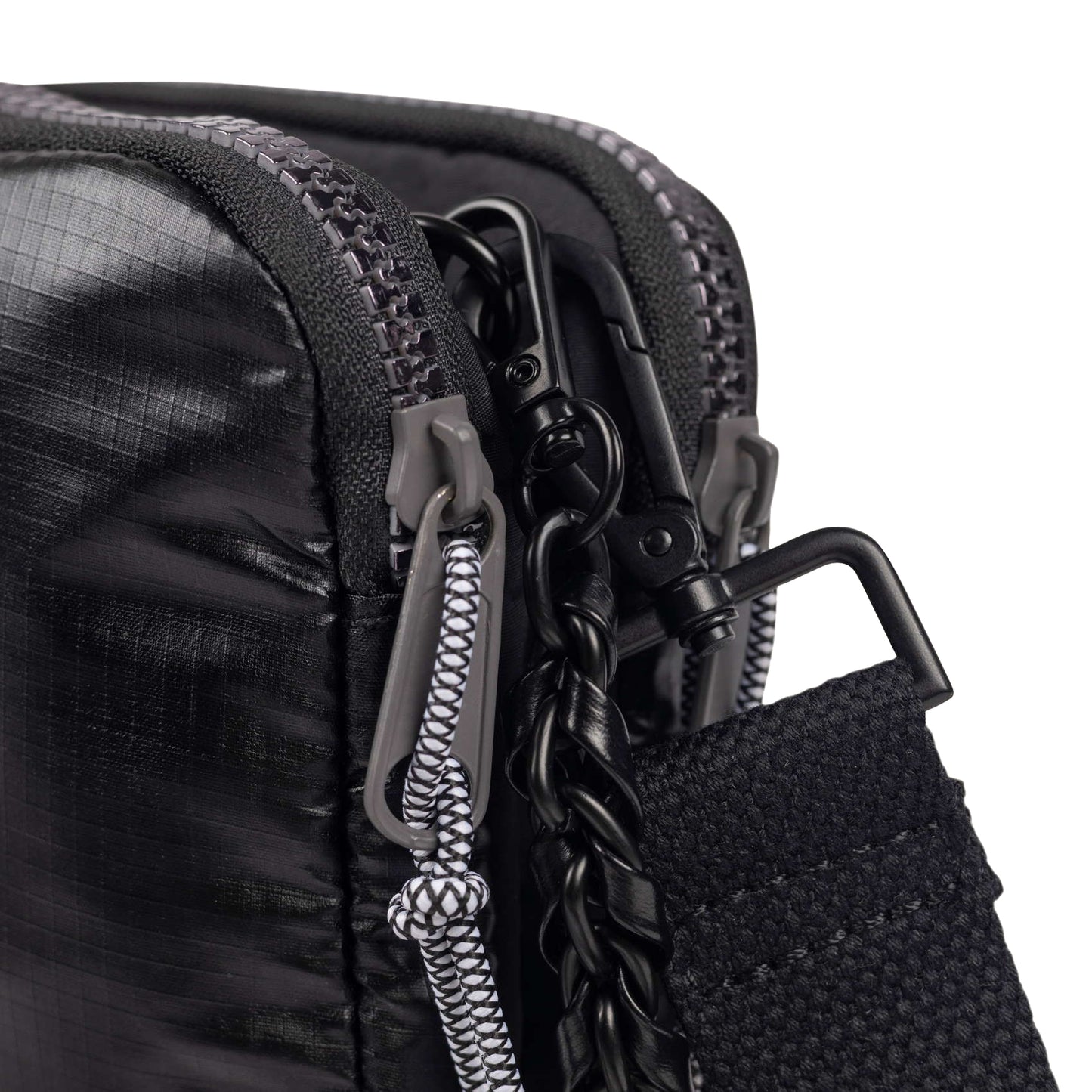 Munich Deep Recycled Crossbody Double Black 7113598