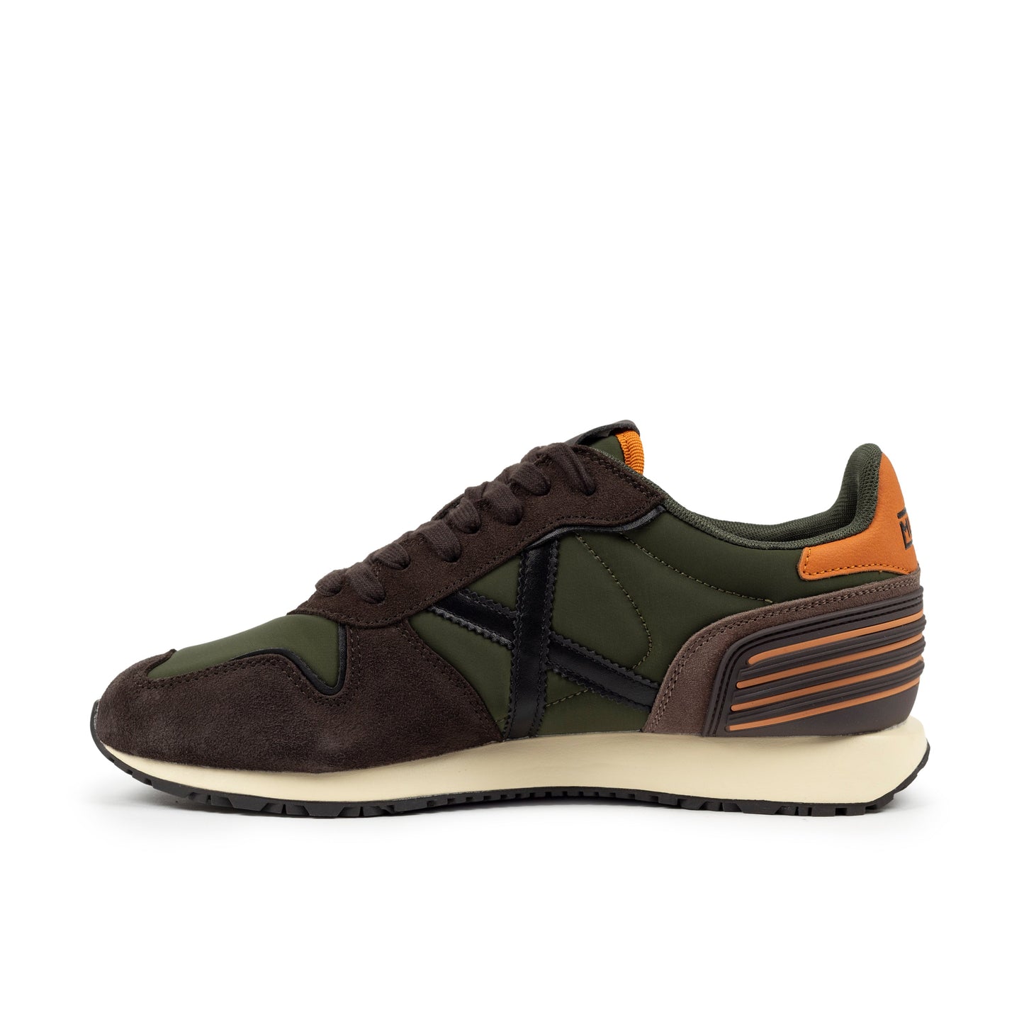 Munich Massana Club 8620584