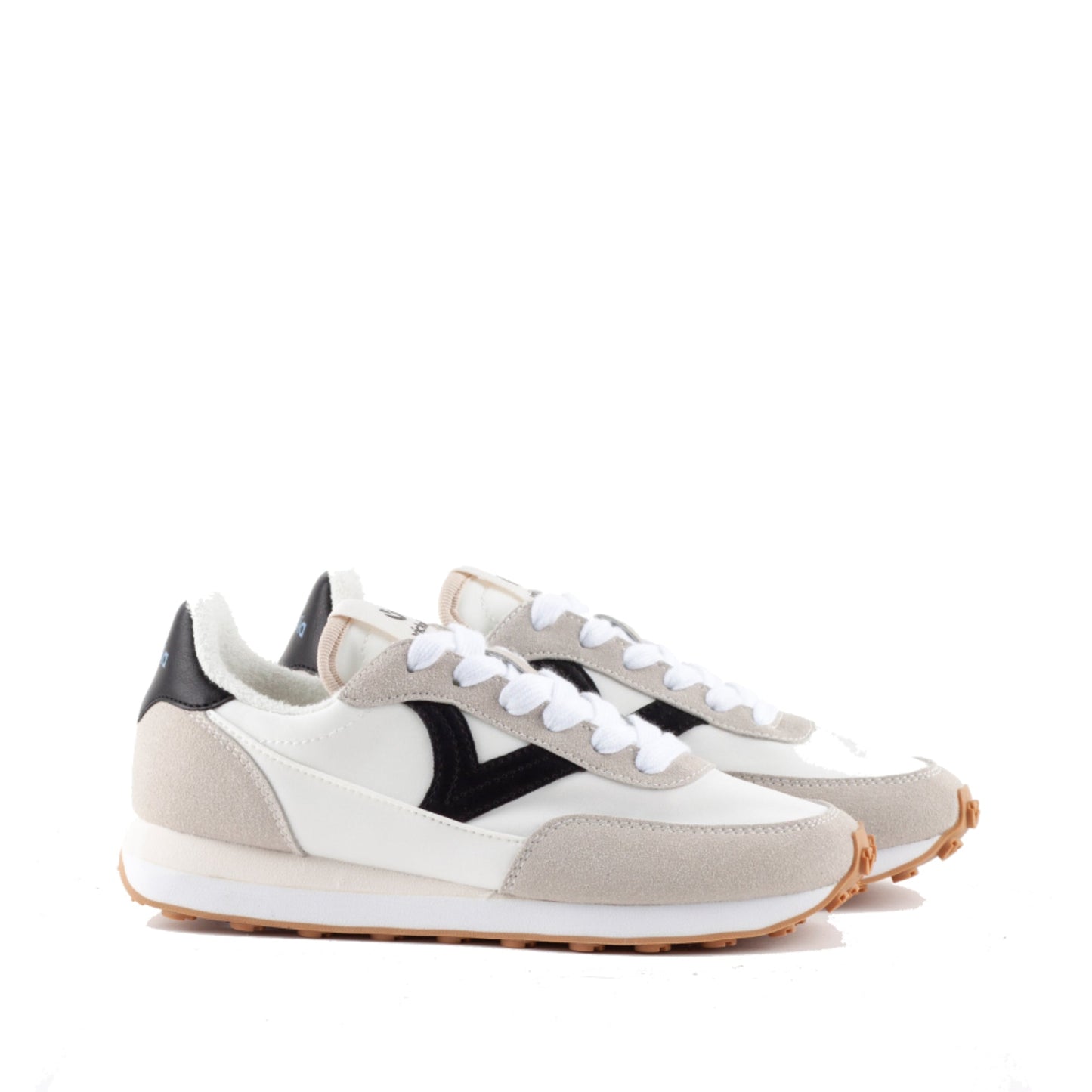 Victoria ASTRO NYLON &amp; COULEUR NOIRE