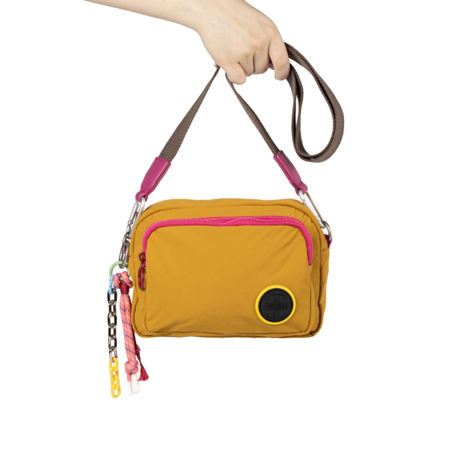 Munich 7113417 Deep Recycled Fw25 Crossbody Camera Honey
