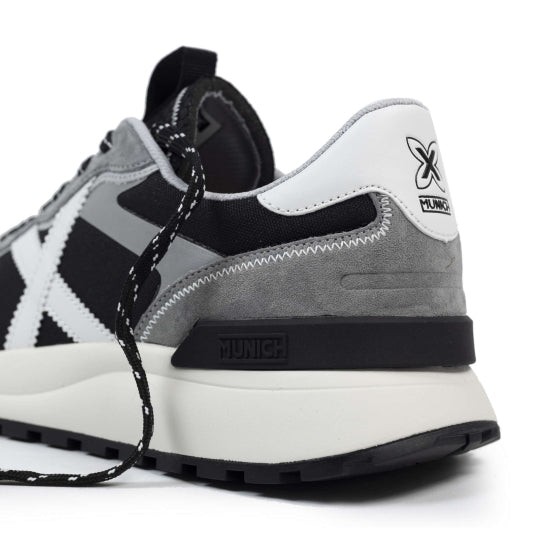 Munich Dynamix 8862010 Black