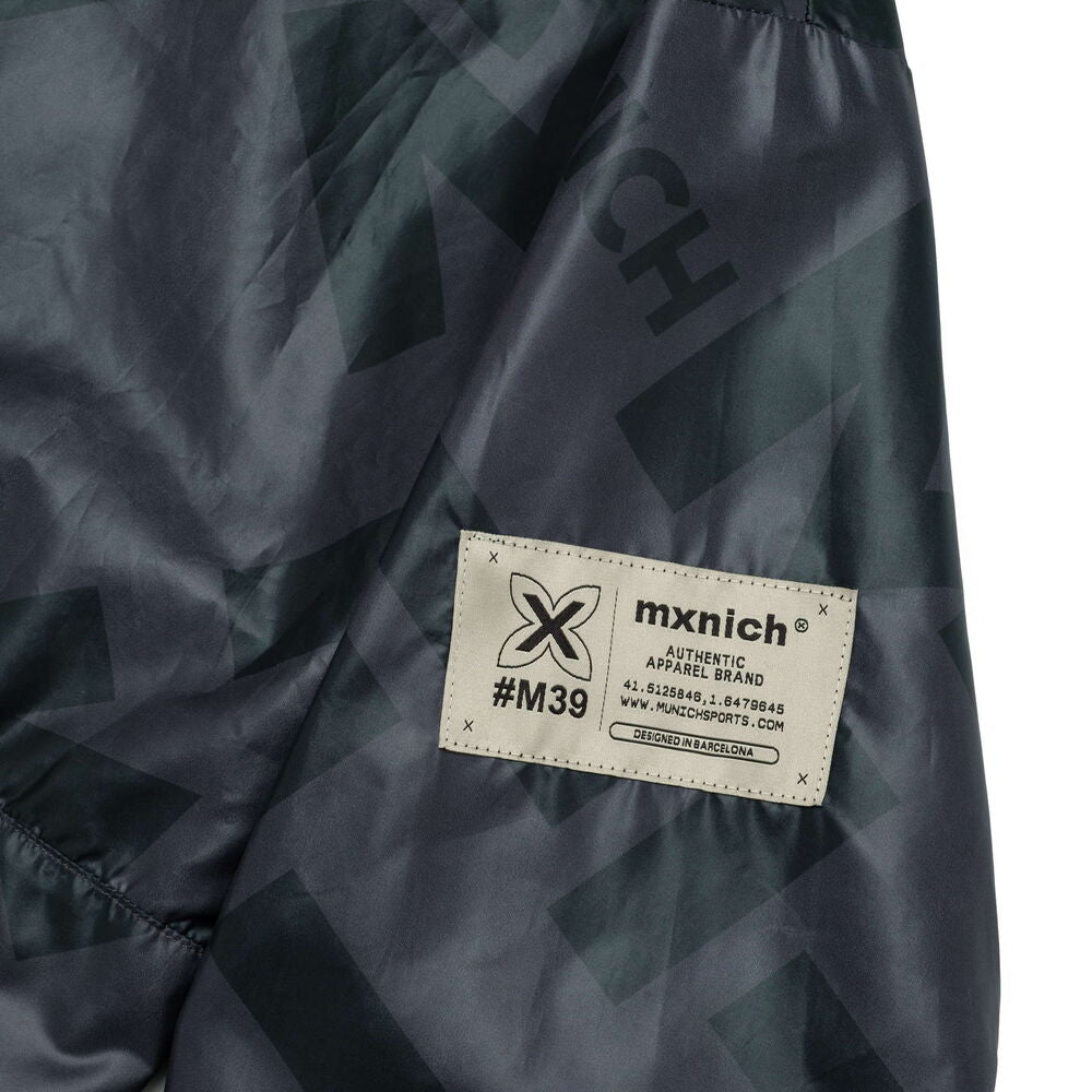 Munich Windbraker Overland 2507252 Black