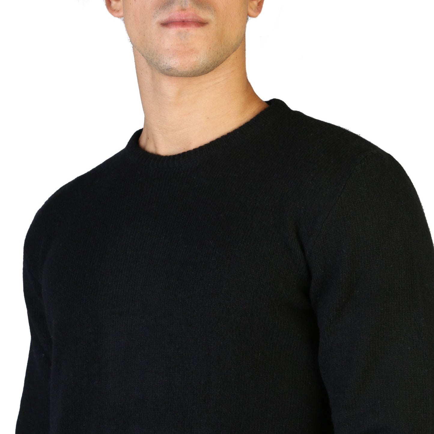 100% Cashmere C-NECK-M black