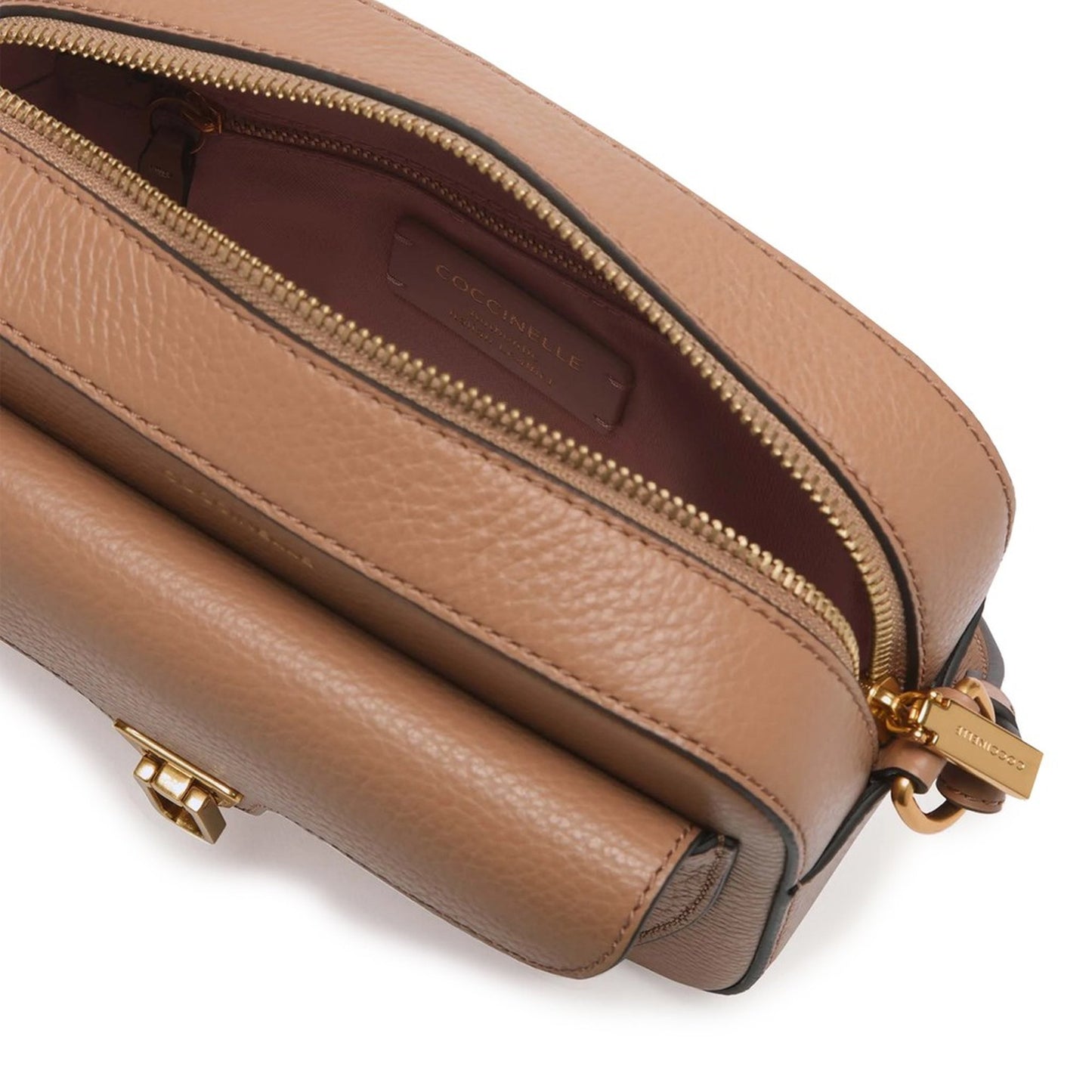 Coccinelle E1MF6150201 - brown