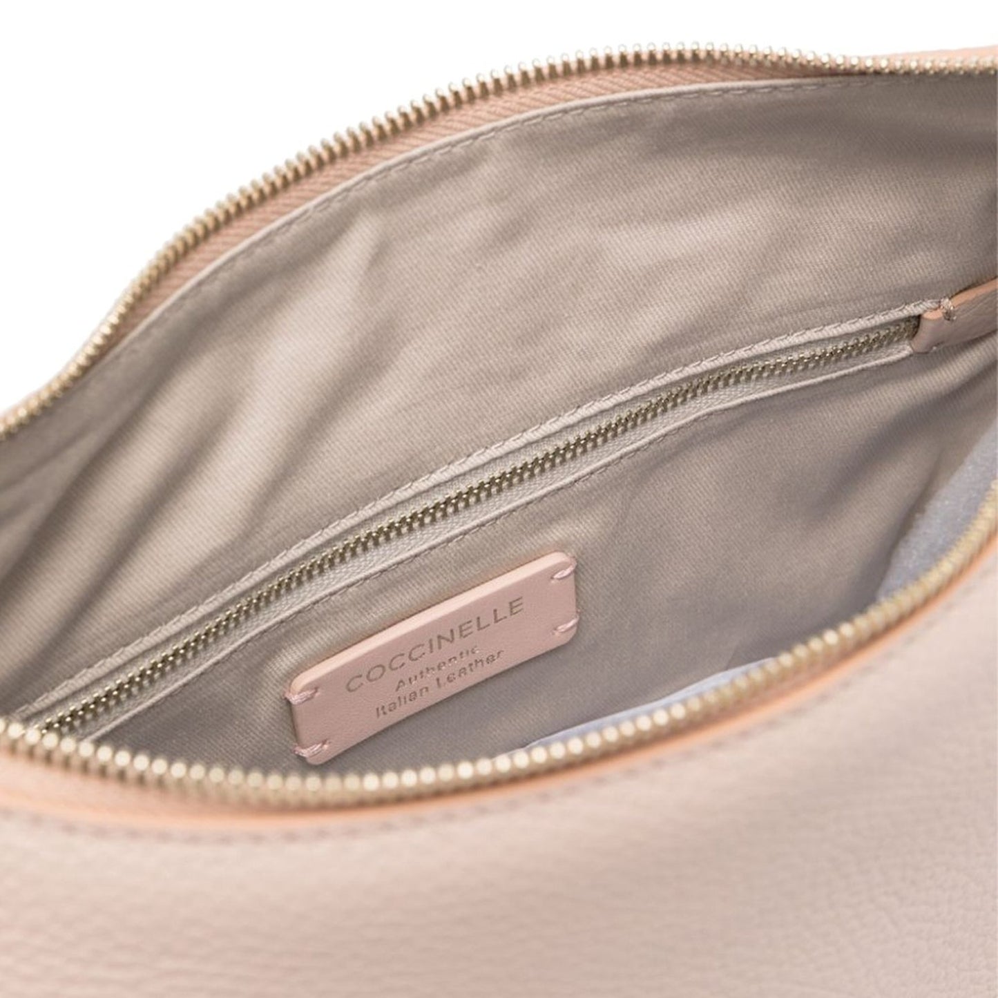 Coccinelle E1R1K130201 - pink