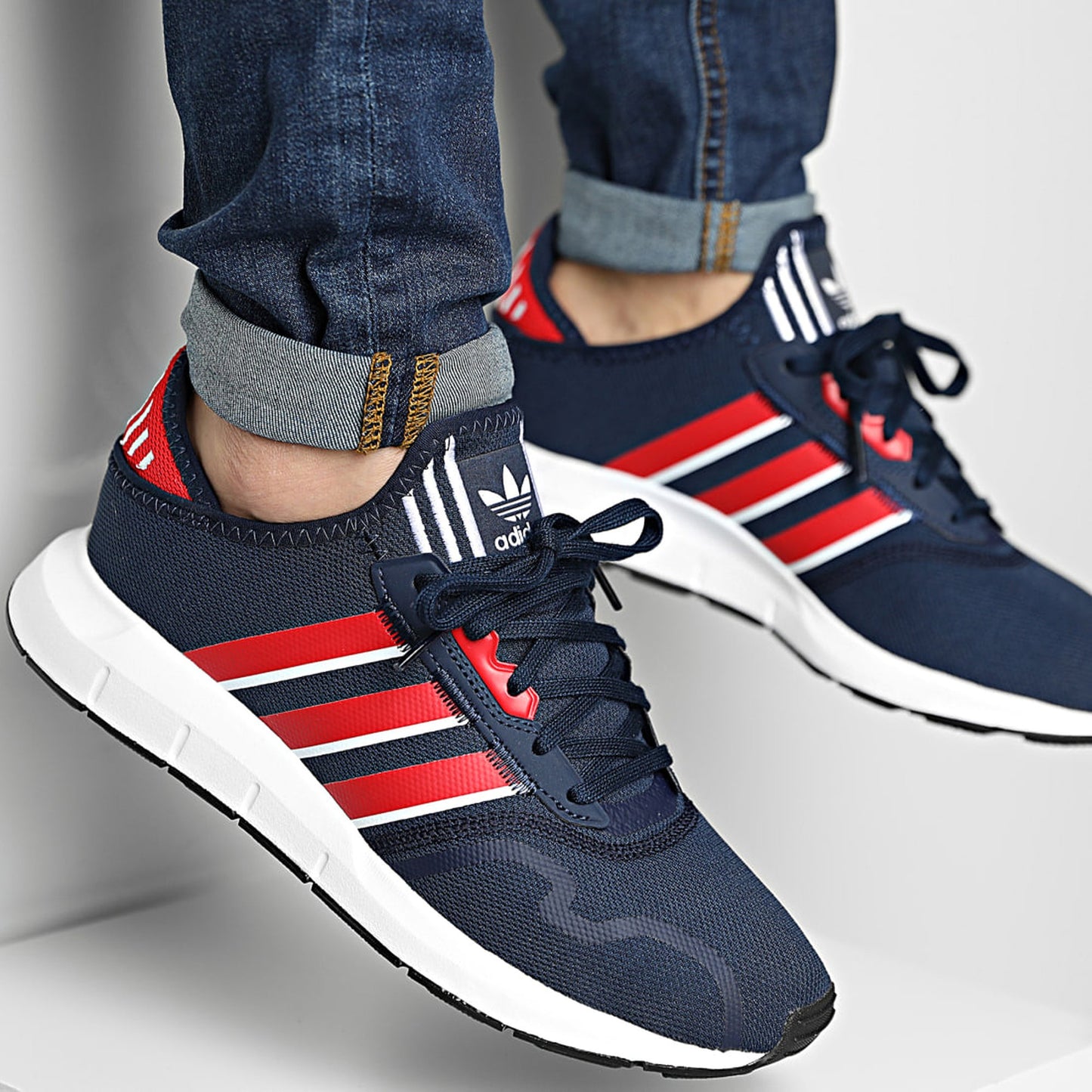 Adidas SWIFT RUN X black